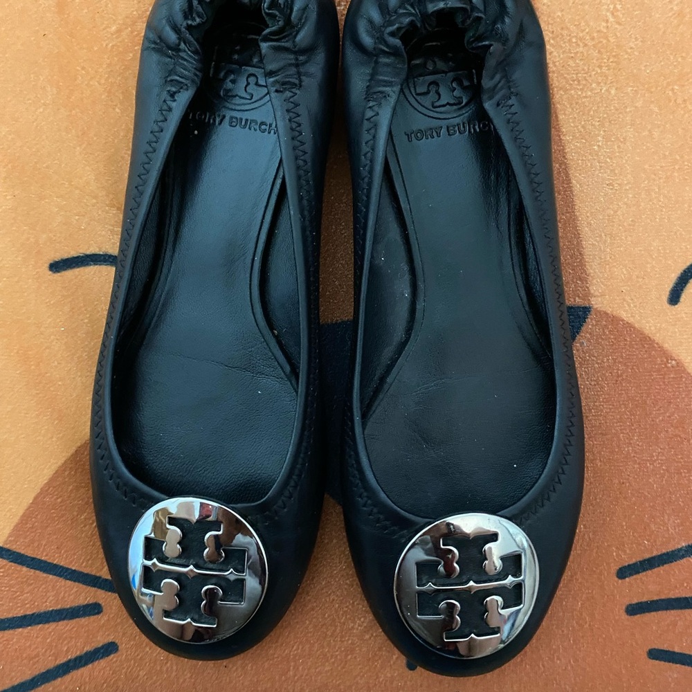 Tory Burch Women's Black Ballet Flats EUC